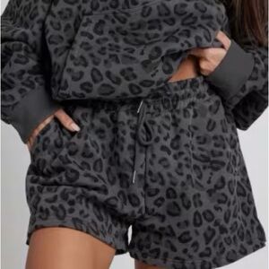 Comfrt 3XL Leopard Print Shorts Brand New!